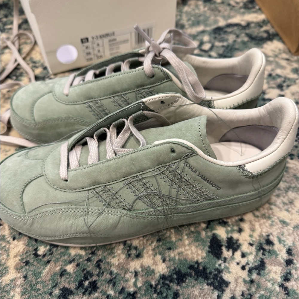 Adidas sneakers - Picture 4 of 6